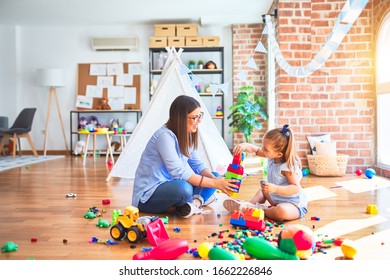 447,434 Mother Kid Play Images, Stock Photos & Vectors | Shutterstock