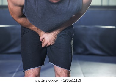 Caucasian Man Gab His Testicle And Groin With Pain At A Gym