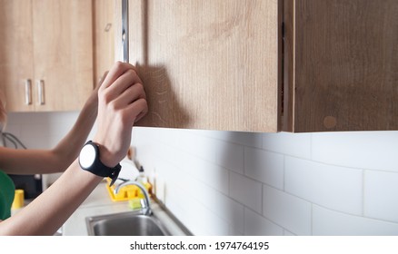 18,624 Open cupboard Images, Stock Photos & Vectors | Shutterstock