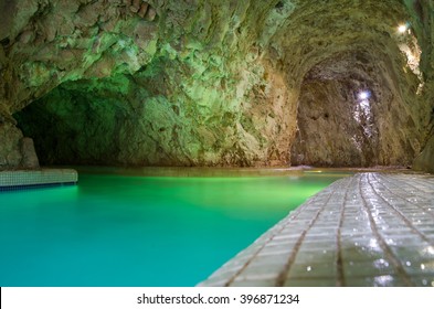 Cave bath