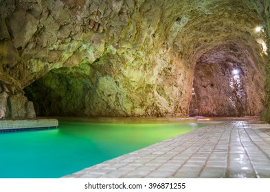 Cave bath