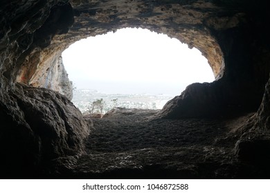 16 View Cave Lera Images, Stock Photos & Vectors 