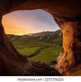 cave at sunset, Goldengate national park 