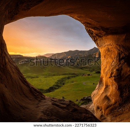 cave at sunset, Goldengate national park 