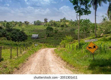 Cayo District, Belize - June 2018: Rural Road And Horse-cart Traffic Sign Near The Mennonite Settlement Of Spanish Lookout In The Cayo District Of Belize, Central America.