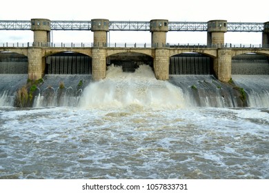 Cazalegas Dam 