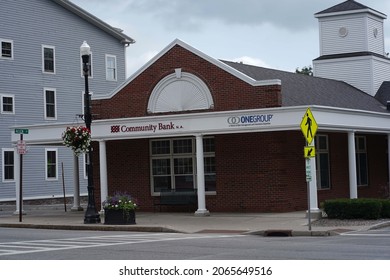 Cazenovia, NY, USA. August 29th, 2021. Community Bank