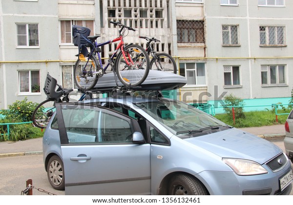 thule roof box and bike rack