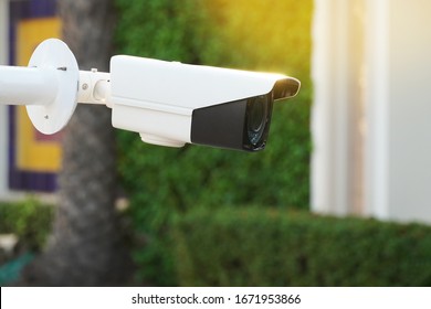 Cctv Camera System , Outdoor IP Surveillance Camera Hight Technology Store Up To 24 Hours Of Camera Activity To Playback Later.Concept Of Home Security Technology 