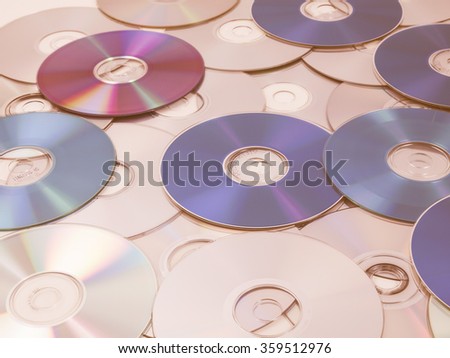  CD, DVD, BD (Bluray) optical discs for music, video and data storage vintage