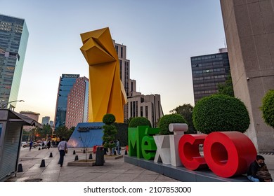 Cdmx Mexico December 30 2021 Torre Stock Photo 2107853000 | Shutterstock