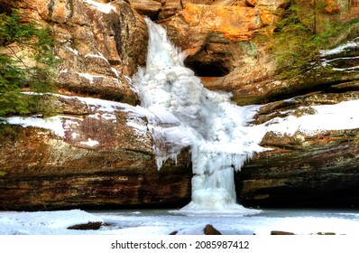 703 Cedar Falls State Park Images, Stock Photos & Vectors | Shutterstock