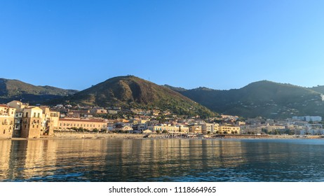 Cefalu Beach (Lungomare Cefalù, Italy)