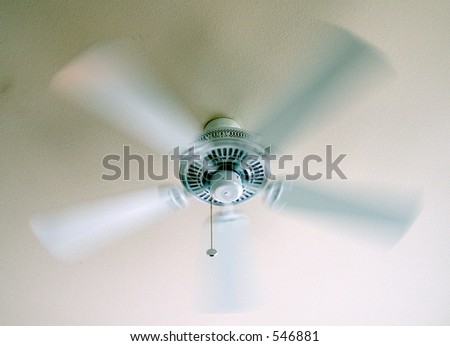 Ceiling Fan Blurred Slightly Blades Turn Stockfoto Jetzt