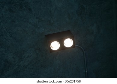 ceiling twin light 
