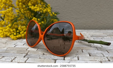 Celebrity Connection:
Silhouette sunglasses have been worn by celebrities such as Tom Cruise, Patrick Dempsey, and Cate Blanchett. The brand is also famous for supplying frames to NASA astronauts 