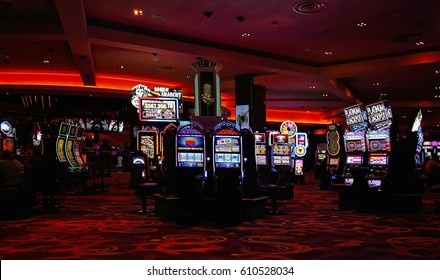 celebrity cruises casino host dimi