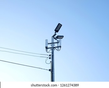 Cell Phone Antenna On LED Lamp Posts For Sending Phone Signals To Mobile Phones.