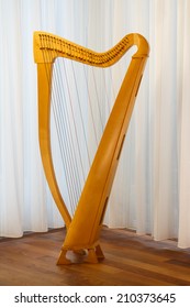 Harpe Celtique Images Stock Photos Vectors Shutterstock