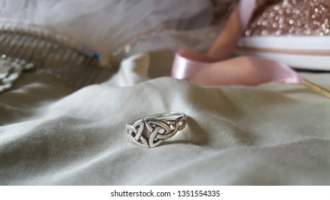 Celtic Knot Ring With Wedding Accessories