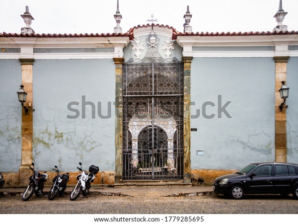 Cemetery entrance in São\
João del Rei