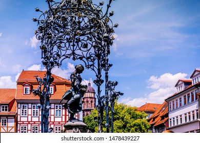 Center of Göttingen Old Town. The market square with the landma