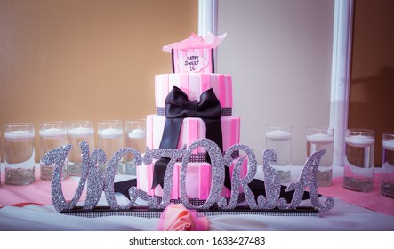 Centered Sweet 16 Cake Portrait