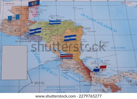 Central america map, Guatemala , Honduras,  Costa Rica map, Nicaragua map and El Salvador Map whit Flag