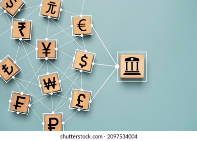 Central banking icon connect linkage with currency sign include US dollar Euro Yen Yuan and pound sterling for global money exchange and transfer or forex concept.
