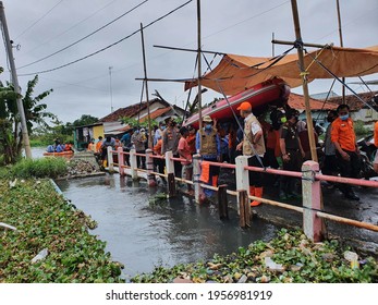 Central Java Governor Ganjar Pranowo Observing Floods In Pekalongan, Indonesia, February 17, 2021