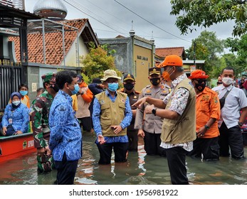 Central Java Governor Ganjar Pranowo Observing Floods In Pekalongan, Indonesia, February 17, 2021