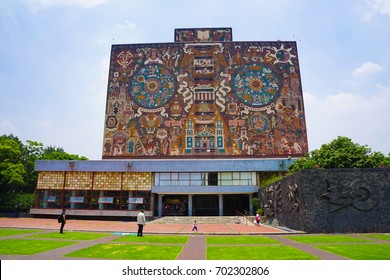 Imagenes Fotos De Stock Y Vectores Sobre Biblioteca Central