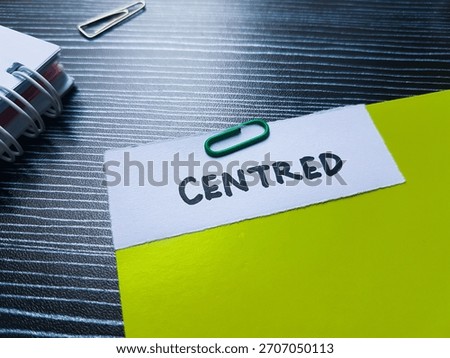Centred writting on table background. 