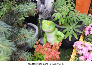 Ceramic Animal Figurines For Garden Decoration