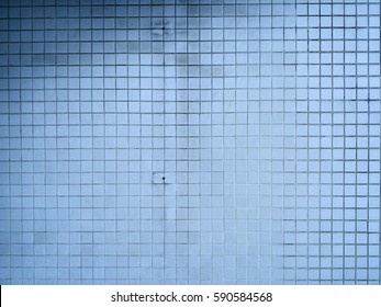 Ceramic wall tile