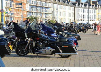 CEREDIGION, WALES - SEPTEMBER 10, 2022: The Outlaws Motorcycle Club Parked On The Promenade At Aberystwyth 