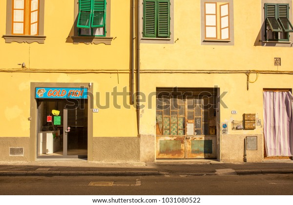 Certaldo Italy September 2016 Yellow Facade Stock Photo Edit Now