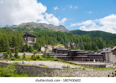 286 Cervinia Town Images, Stock Photos & Vectors | Shutterstock