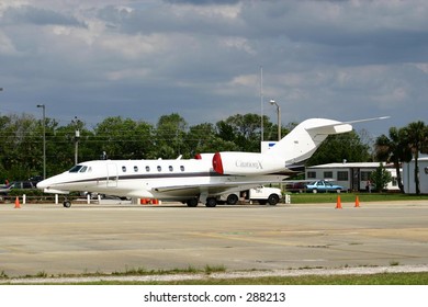 Cessna Citation X (10) The World's Fastest Buisness Jet. 4/2005