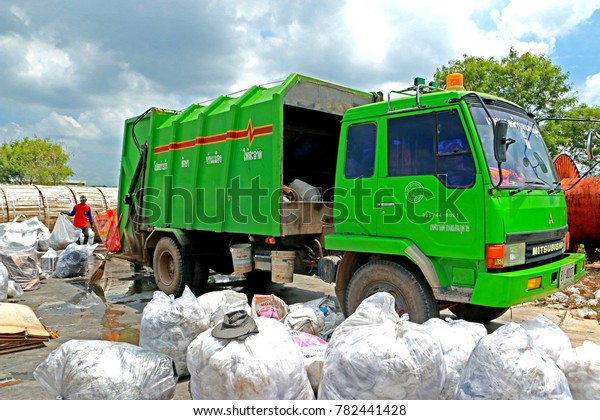 CHACHEANGSOW-THAILAND-JULY 28 : The Waste
trucks on the yard of factory July 28, 2016 Chacheangsow Province,
Thailand.
