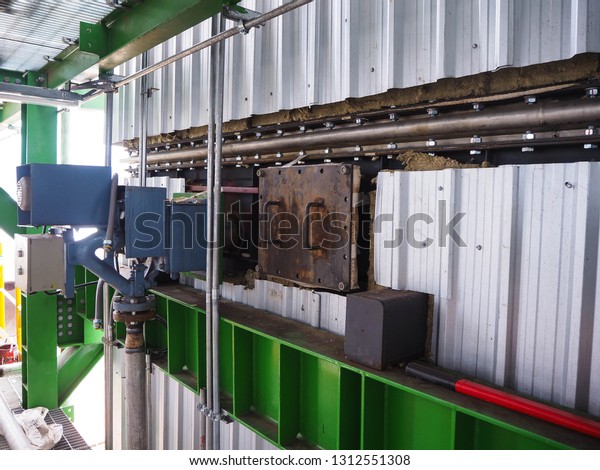 Chain
gear and motor of boiler systems in power
plant.