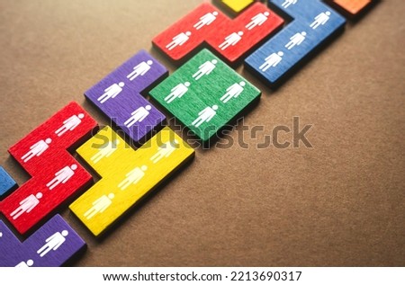 A chain of pieces of teams of people. Work together. Personnel management. Human capital optimization of employees. Cooperation teamwork. Consolidation. Discipline unity. Forming an organized group.