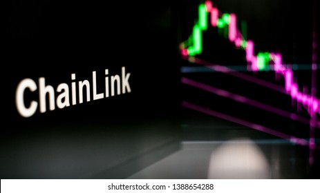ChainLink Cryptocurrency token. crisis and the collapse of prices, the red graph down. The behavior of the cryptocurrency exchanges, concept. Modern financial technologies.