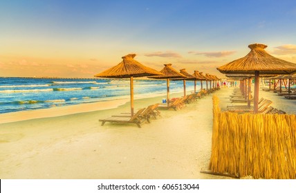 Mamaiabeachromania Images Stock Photos Vectors