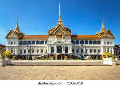 Chakkri Maha Prasat Throne Hall, Grand Palace Of Bangkok, Ancient Palace Of Thailand, Thai Traditional Architecture