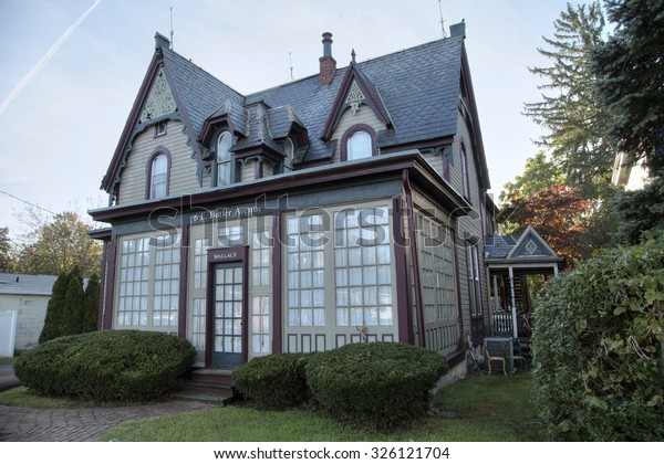 Chalfont Pa Usaoct 112015 Colonial House Stock Photo Edit Now
