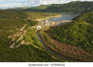 Chalillo Dam In Mountain Pine Ridge, Belize