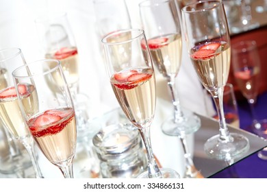Champagne glasses at wedding 
