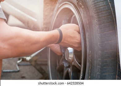 Change A Flat Car Tire On Road With Tire Maintenance, Damaged Car Tyre