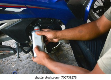 Change Motorcycle Oil